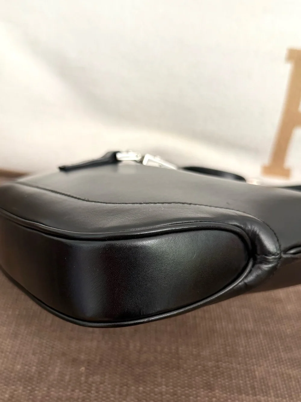 Gucci authentic jackie